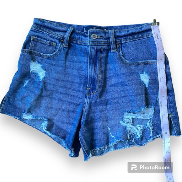 Hollister sunflower shorts size w28🌻 - Picture 3 of 5